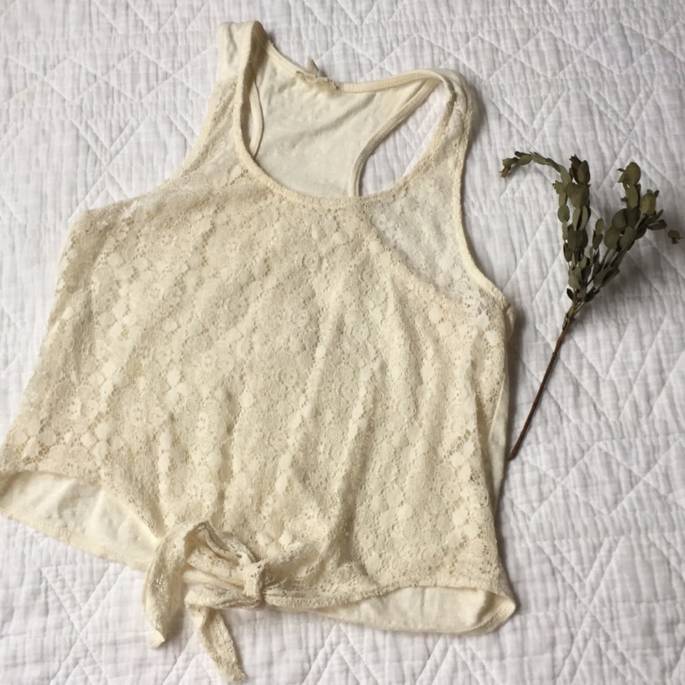 🔥 LACE TOP 🔥